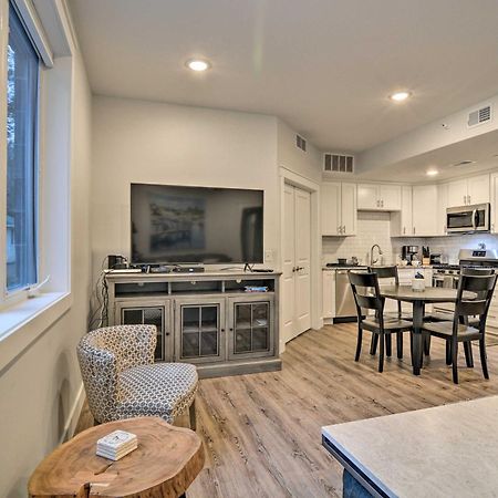 Modern Traverse City Condo About 1 Mi To Bay! Экстерьер фото