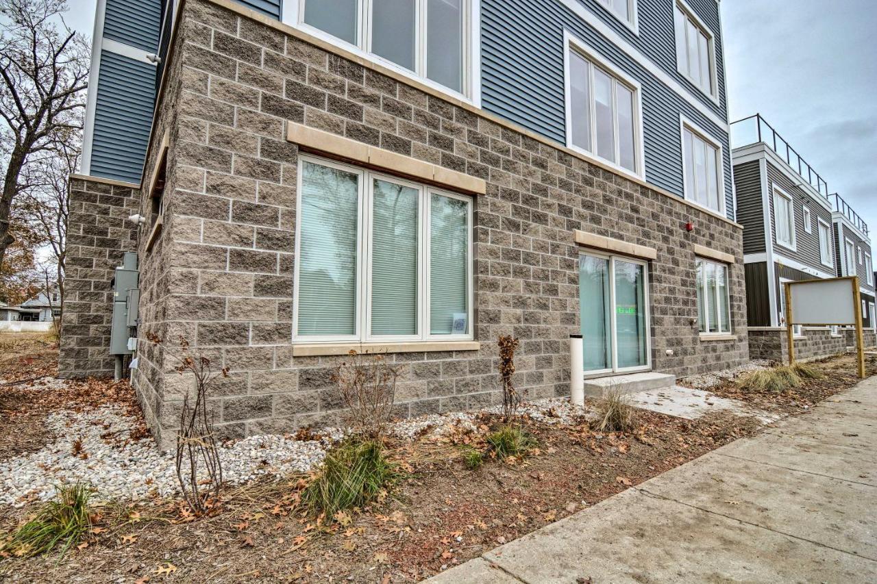 Modern Traverse City Condo About 1 Mi To Bay! Экстерьер фото